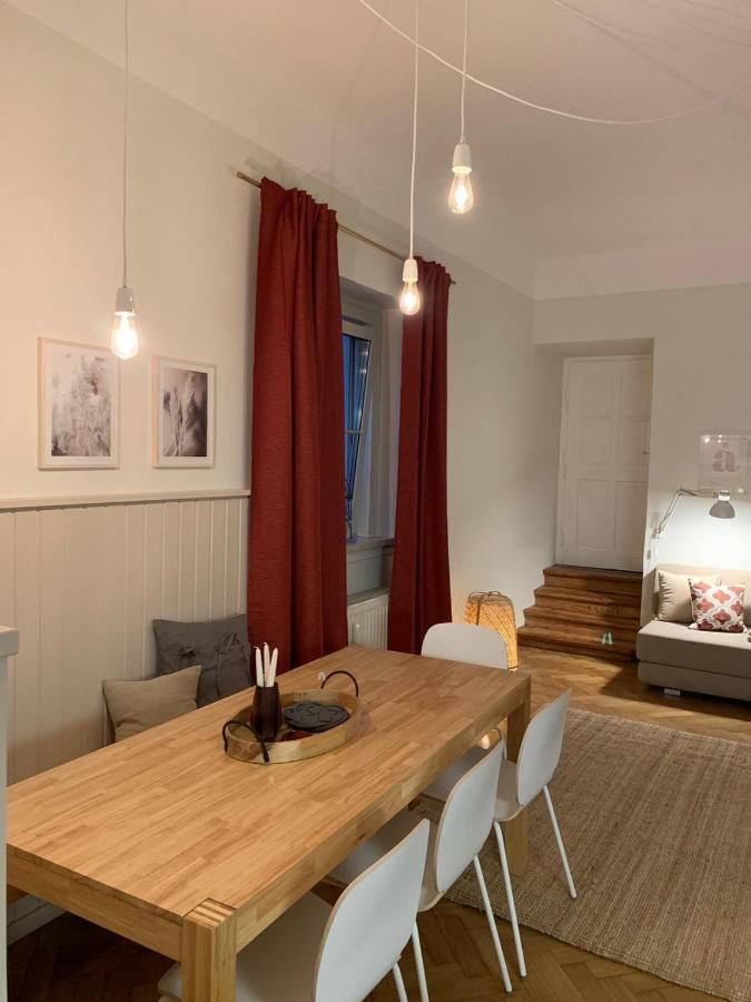 Red Flat By Grazrentals Direct By University & Free Parking Bagian luar foto